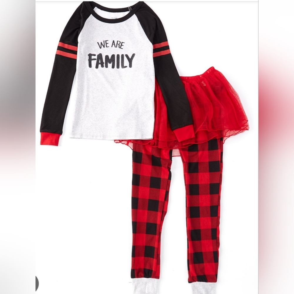 Dream LifeLittle Girls 2T-6X Raglan-Sleeve We Are Family Christmas Pajama Set